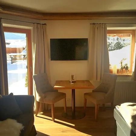 Pensión Am Wilden Kaiser Landhausstudios *